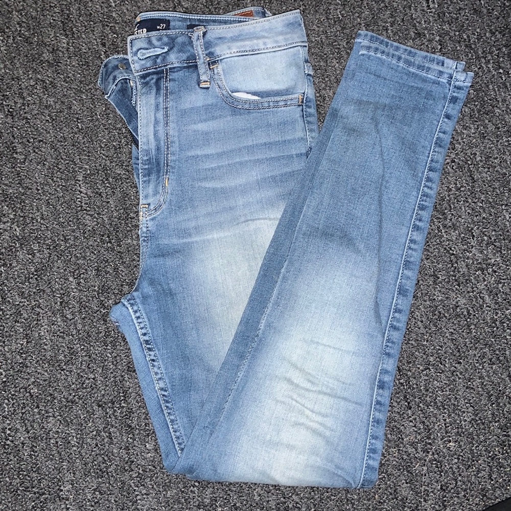 Hollister Ultra High Rise Super Skinny jeans